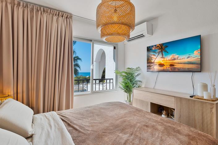 Image No.21-2 Bed Apartment for sale