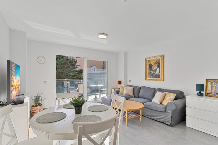 Image No.2-2 Bed Apartment for sale