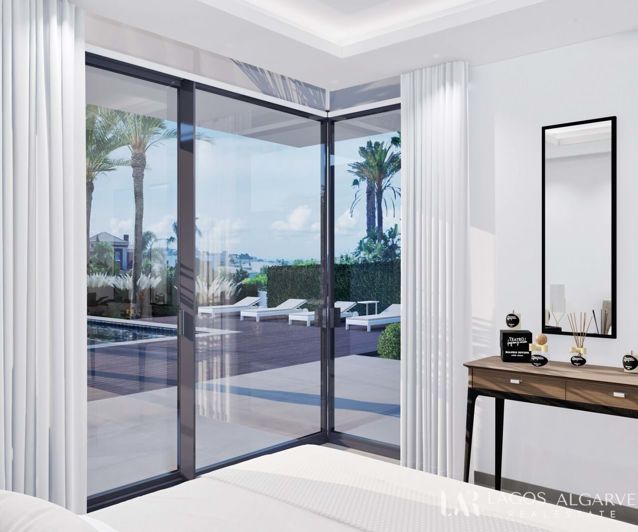 Image No.16-Villa for sale