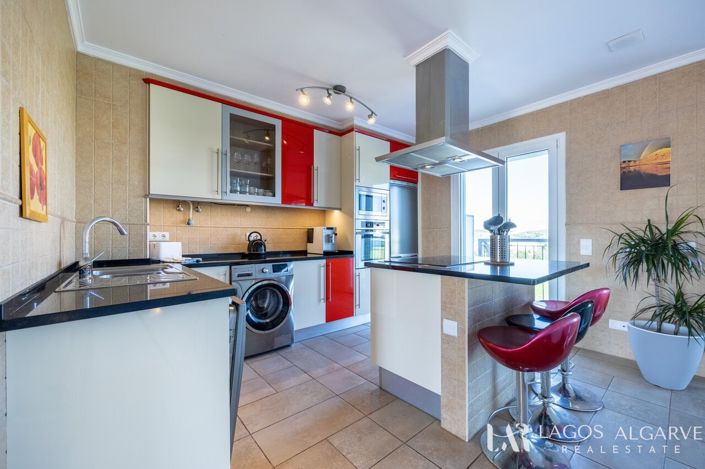 Image No.3-4 Bed Villa for sale