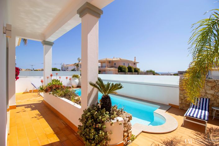 Image No.9-6 Bed Villa for sale