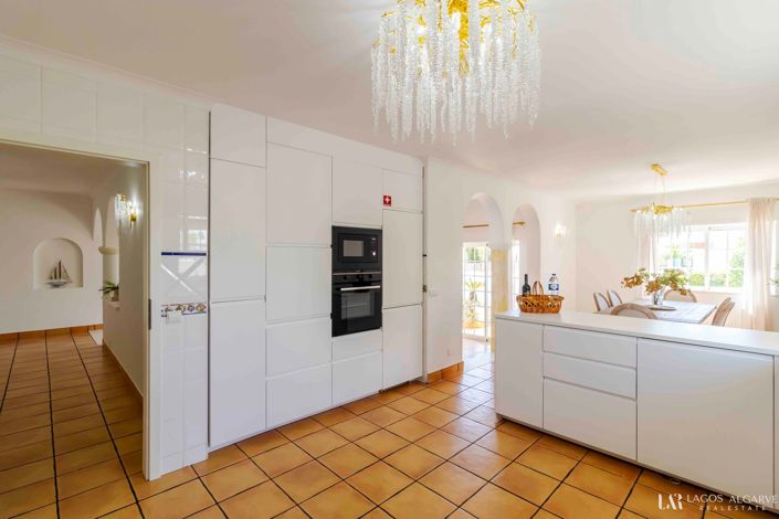 Image No.21-6 Bed Villa for sale