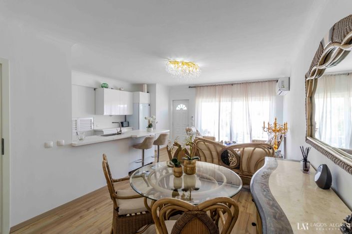 Image No.54-6 Bed Villa for sale