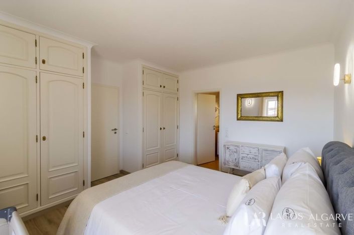 Image No.39-6 Bed Villa for sale