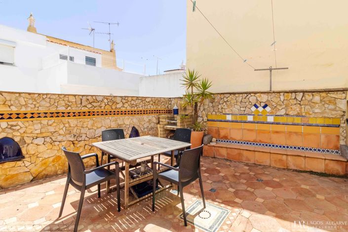 Image No.13-3 Bed Townhouse for sale