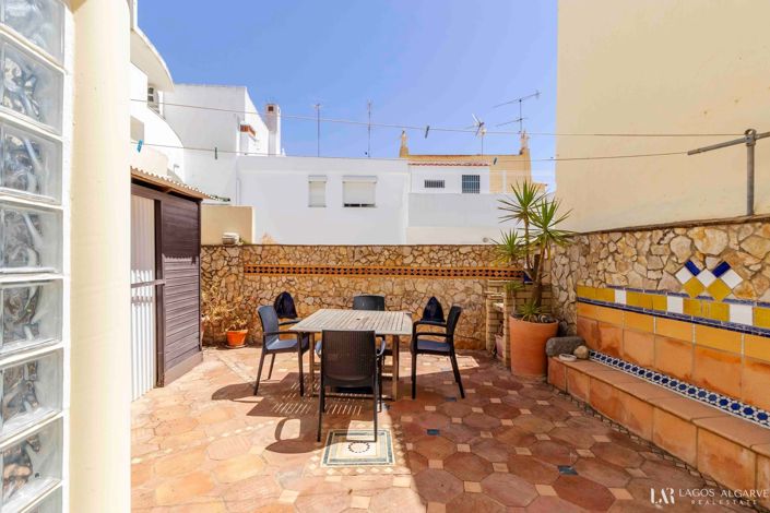 Image No.2-3 Bed Townhouse for sale