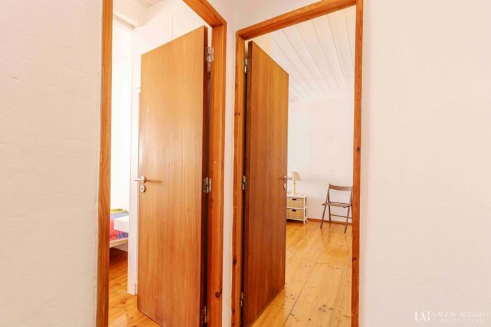 Image No.22-3 Bed Townhouse for sale