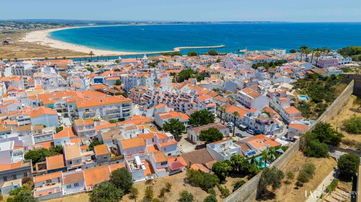 Image No.33-3 Bed Townhouse for sale