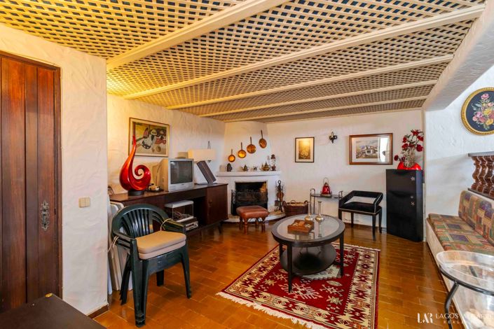 Image No.36-5 Bed Villa for sale