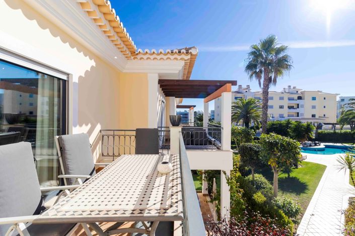 Image No.9-3 Bed Apartment for sale