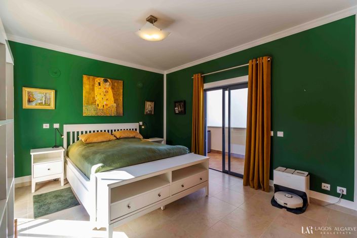 Image No.16-3 Bed Apartment for sale