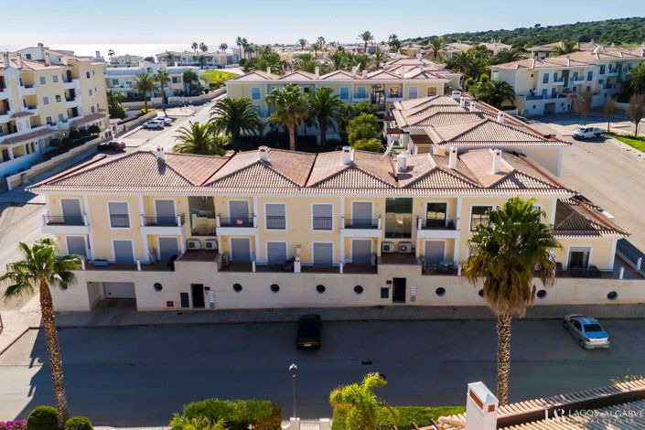 Image No.29-3 Bed Apartment for sale