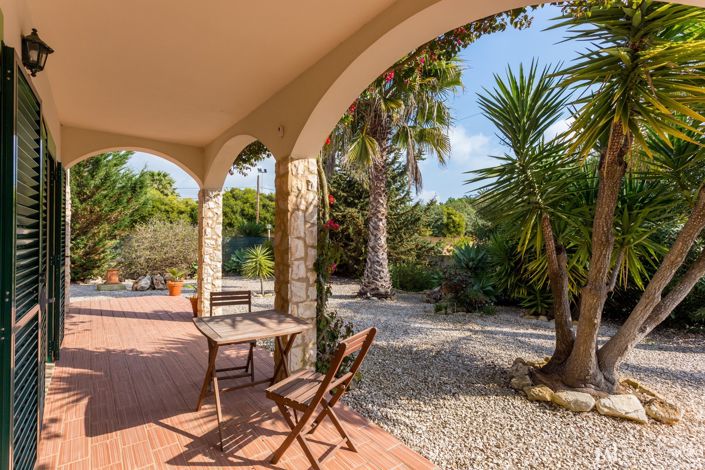 Image No.8-4 Bed Villa for sale