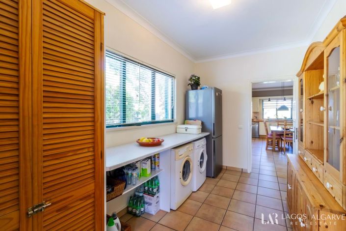 Image No.18-4 Bed Villa for sale