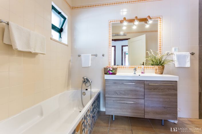 Image No.30-4 Bed Villa for sale