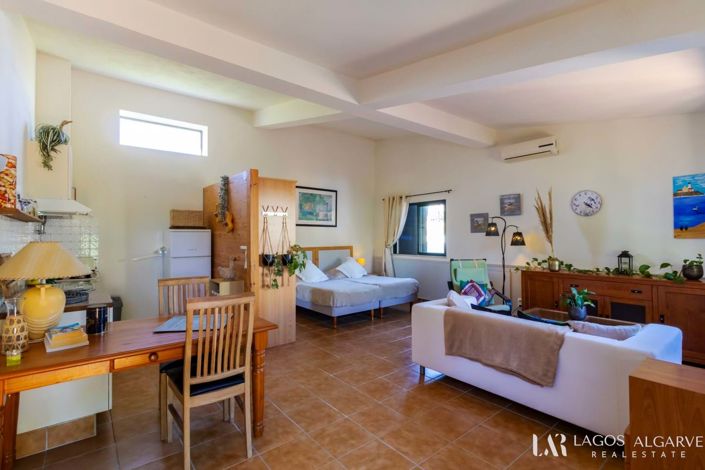 Image No.37-4 Bed Villa for sale