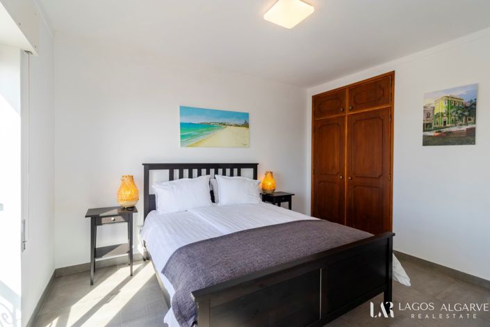 Image No.17-2 Bed Apartment for sale