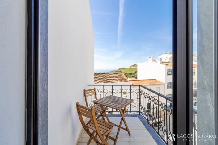 Image No.21-2 Bed Apartment for sale