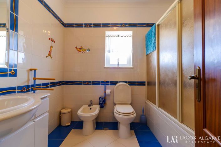 Image No.35-5 Bed Villa for sale