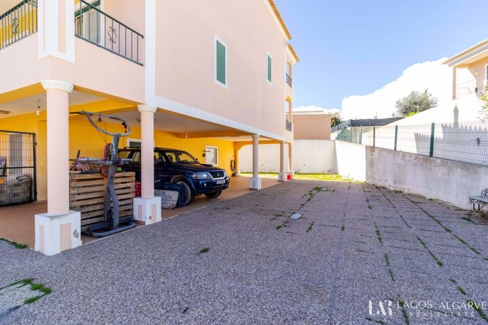 Image No.40-5 Bed Villa for sale