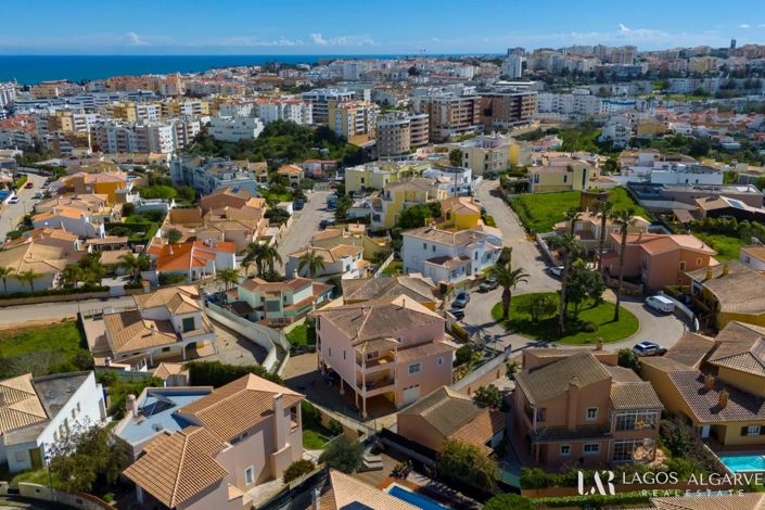 Image No.44-5 Bed Villa for sale