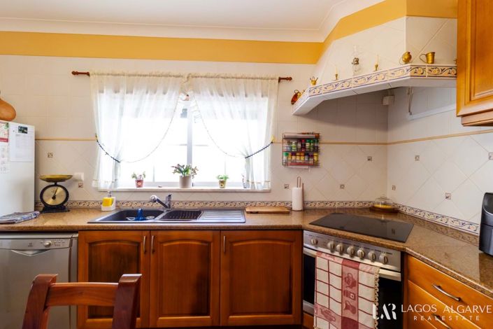 Image No.6-5 Bed Villa for sale