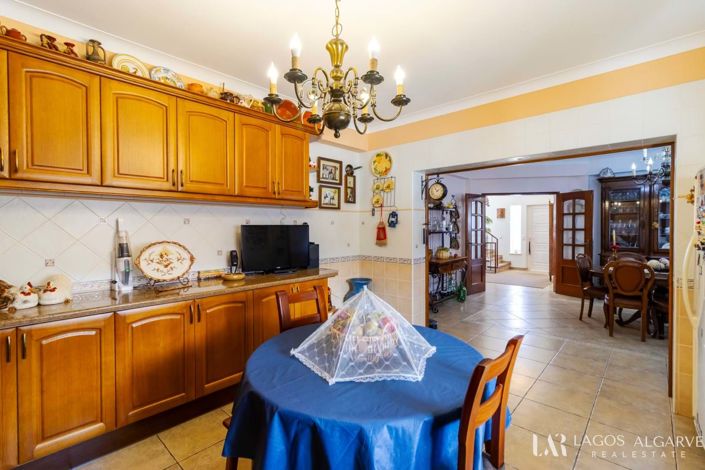 Image No.7-5 Bed Villa for sale