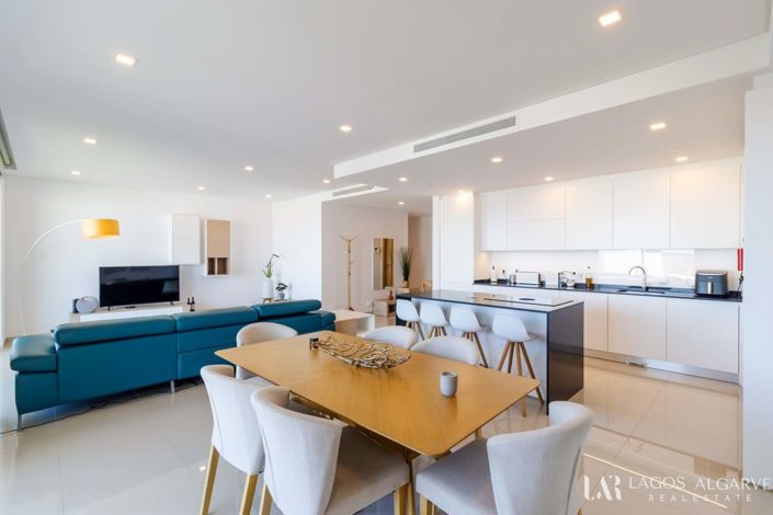 Image No.13-3 Bed Apartment for sale