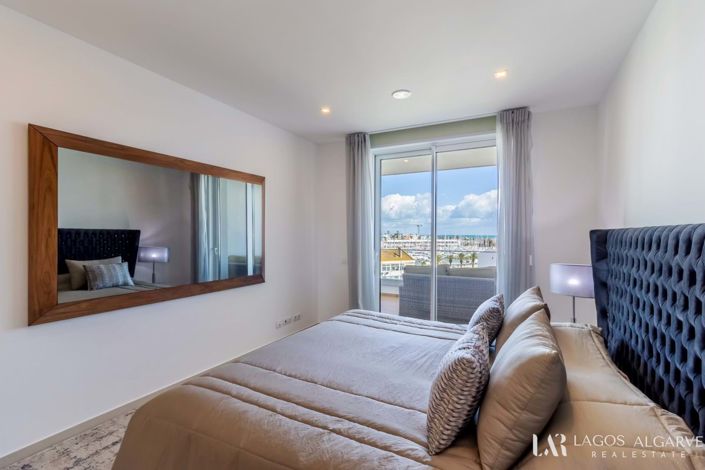 Image No.34-3 Bed Apartment for sale