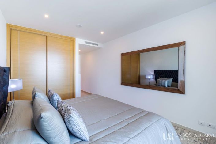 Image No.38-3 Bed Apartment for sale