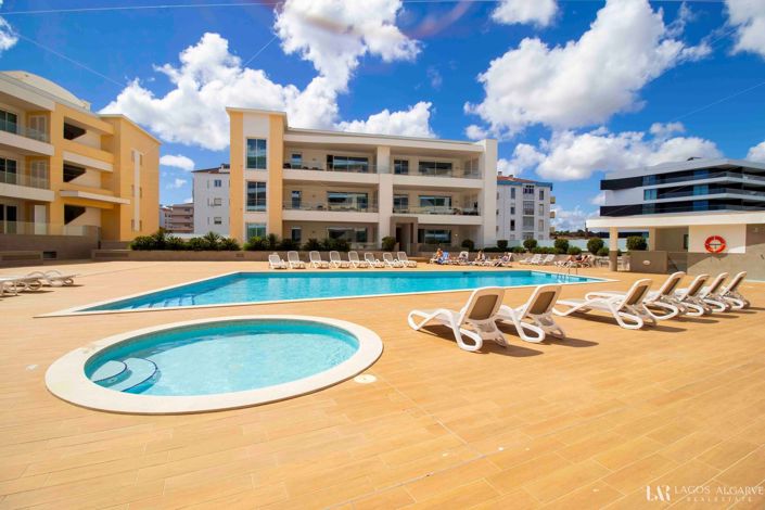 Image No.52-3 Bed Apartment for sale