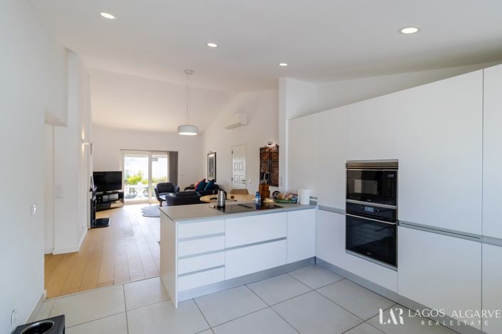 Image No.11-3 Bed Villa for sale