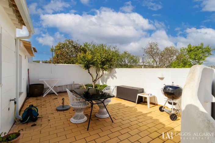 Image No.27-3 Bed Villa for sale