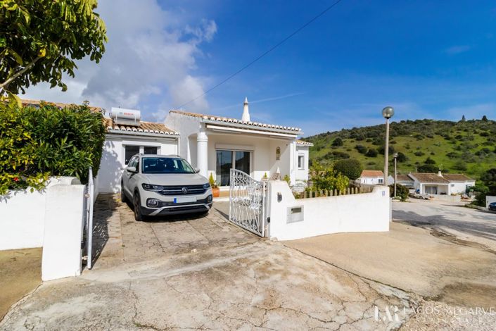 Image No.28-3 Bed Villa for sale