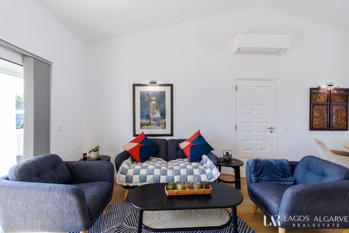 Image No.9-3 Bed Villa for sale