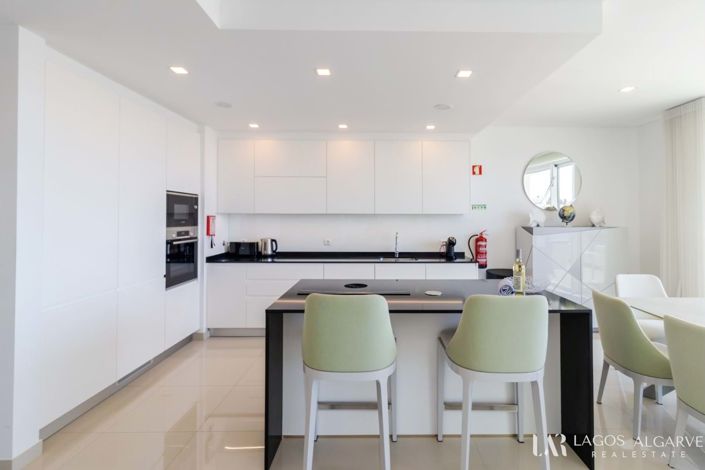 Image No.19-2 Bed Apartment for sale