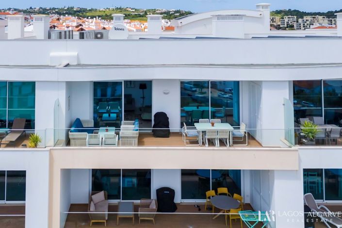 Image No.40-2 Bed Apartment for sale