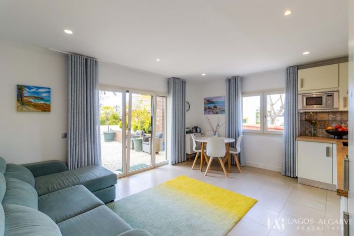 Image No.11-2 Bed Villa for sale