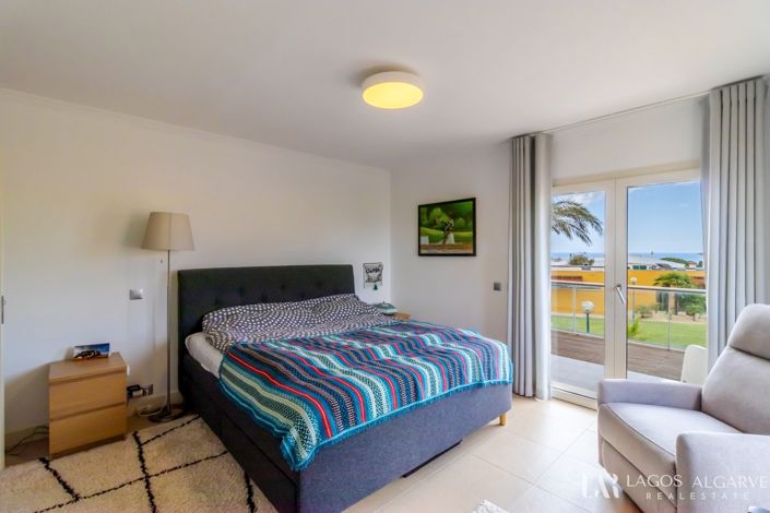 Image No.19-2 Bed Villa for sale