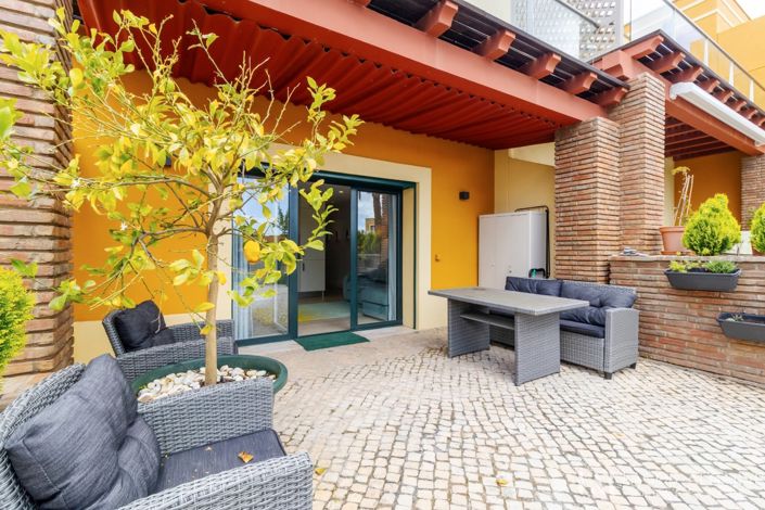 Image No.6-2 Bed Villa for sale