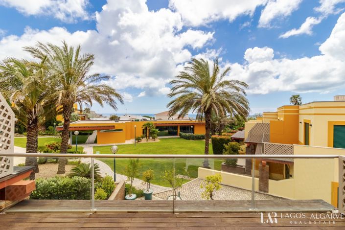 Image No.5-2 Bed Villa for sale