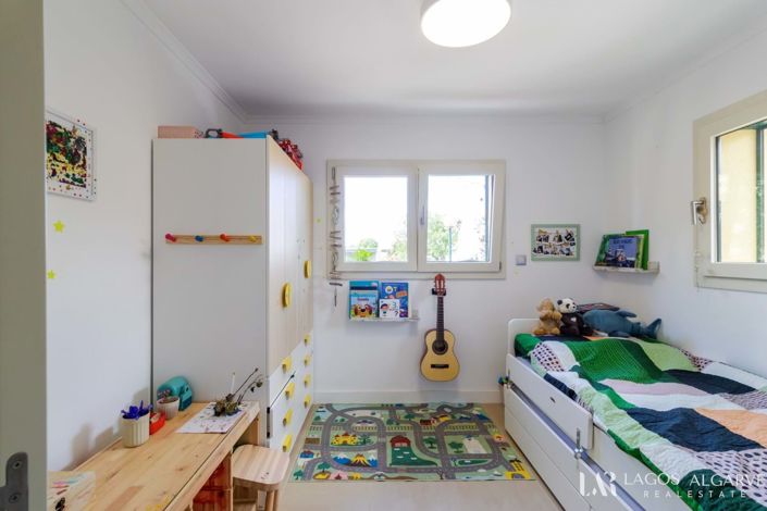 Image No.10-2 Bed Villa for sale