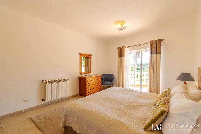 Image No.29-5 Bed Villa for sale