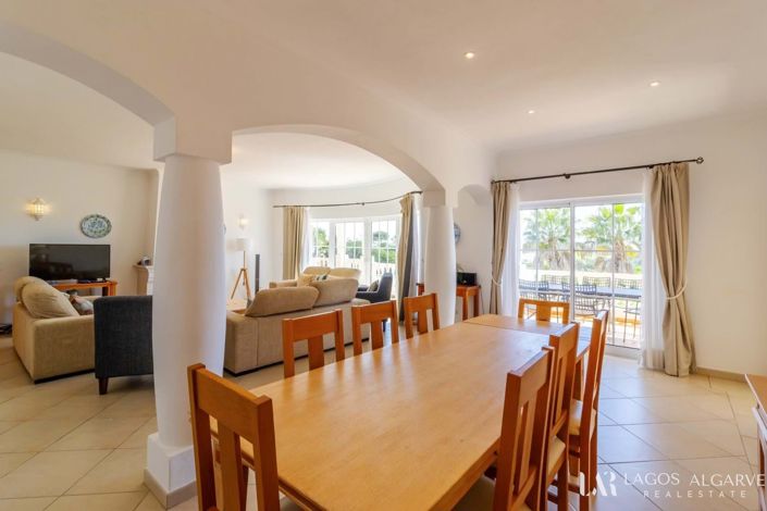 Image No.7-5 Bed Villa for sale