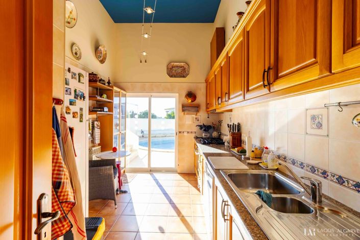 Image No.12-4 Bed Villa for sale