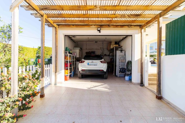 Image No.4-4 Bed Villa for sale