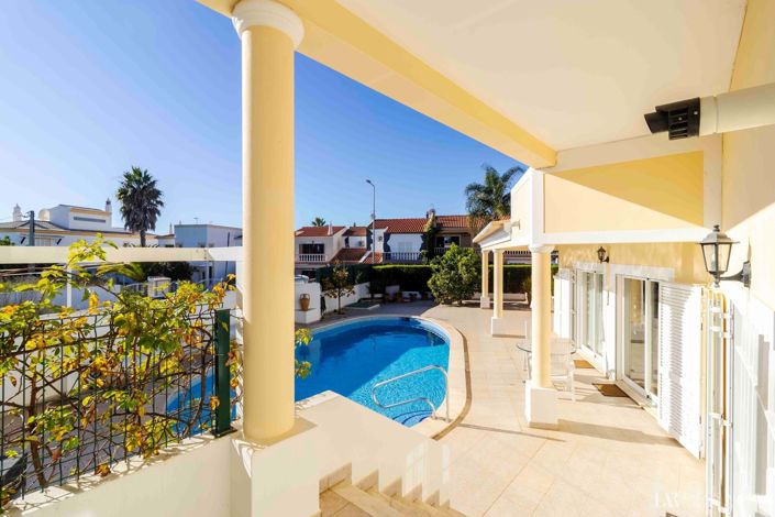 Image No.30-4 Bed Villa for sale