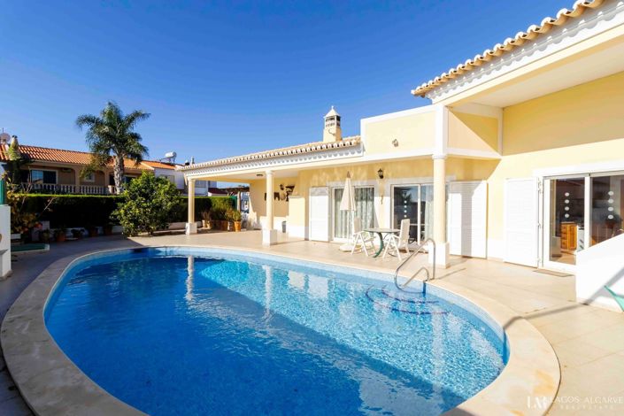 Image No.5-4 Bed Villa for sale