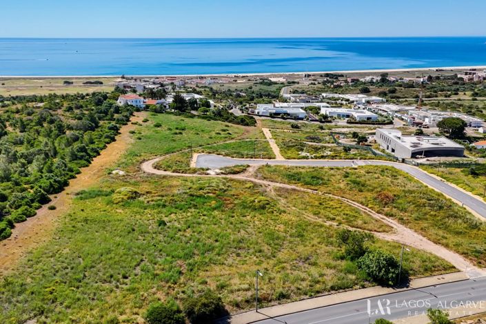 Image No.3-Terre à vendre à Lagos