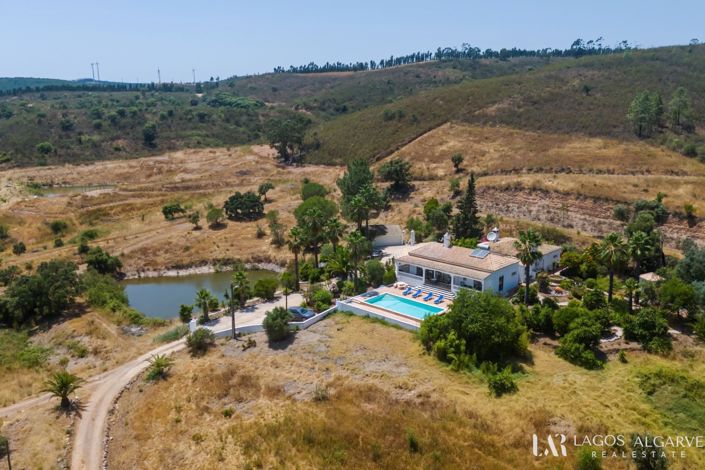 Image No.3-3 Bed Villa for sale